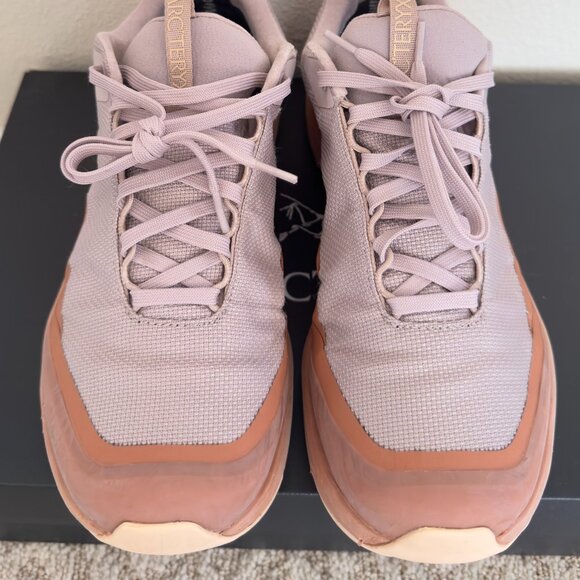 Arc'teryx -Aerios FL 2 GTX Hiking & Running Shoes, like new, GORE-TEX,Vibram® - Picture 5 of 7